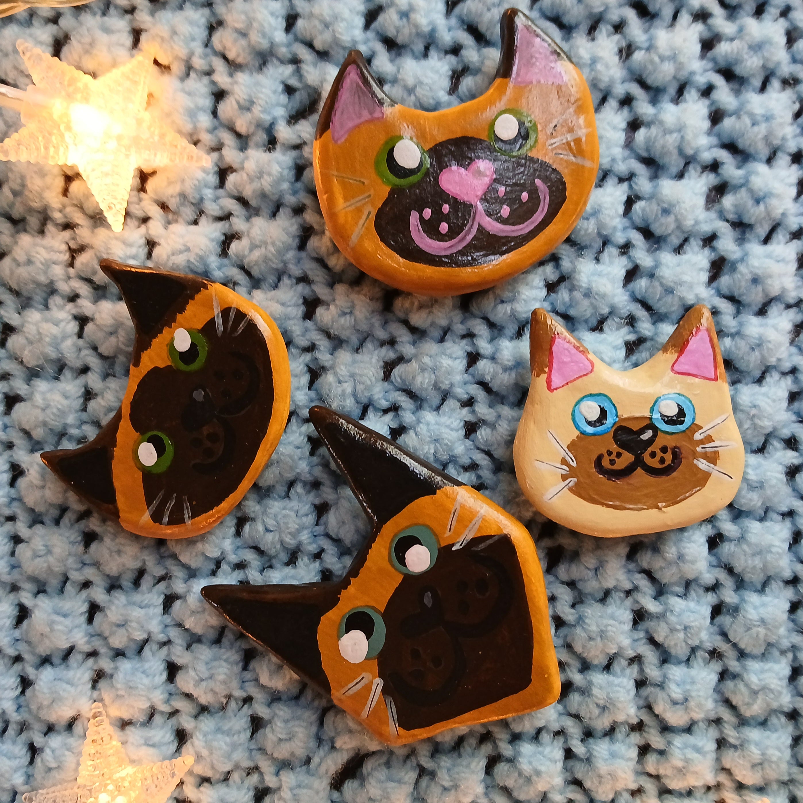 Siamese/Colorpoint Cat Face Magnet