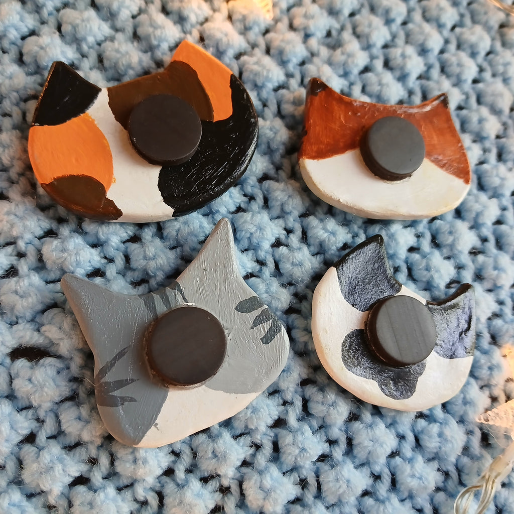 Brown Tabby Cat Face Magnet