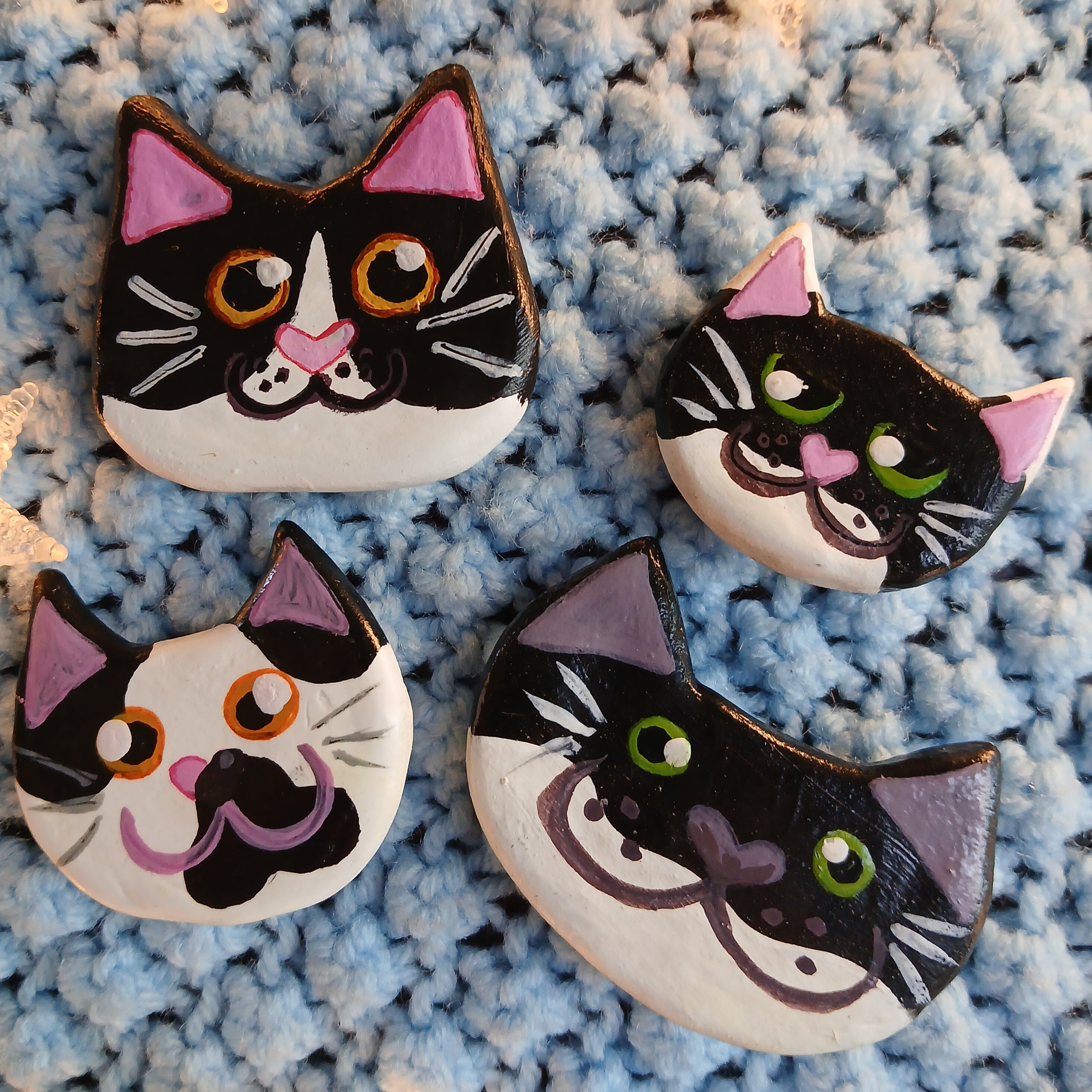 Tuxedo Cat Face Magnet