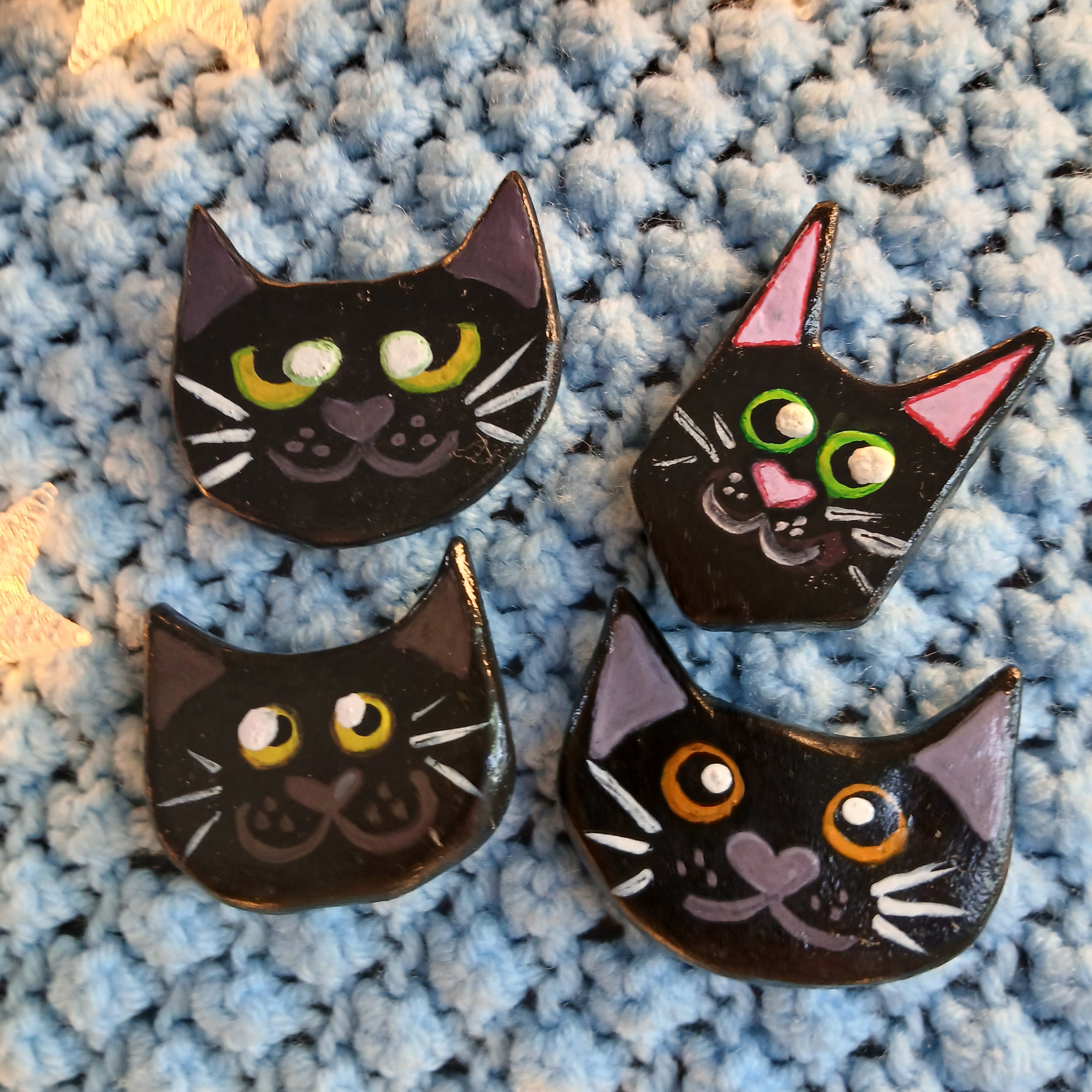 Black Cat Face Magnet